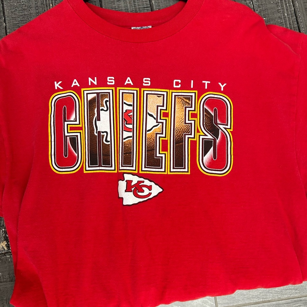 Vintage chiefs shirt